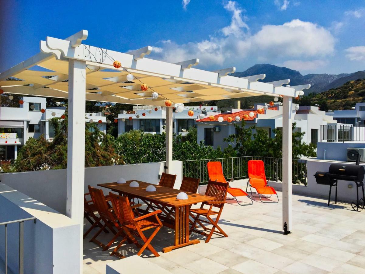 Milos Park Home - Alsancak Karavas  Exteriör bild