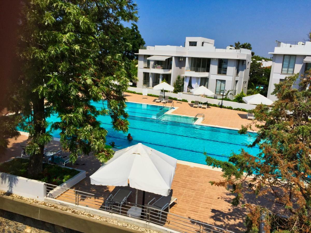 Milos Park Home - Alsancak Karavas  Exteriör bild